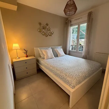 Apartment Charming Duplex In